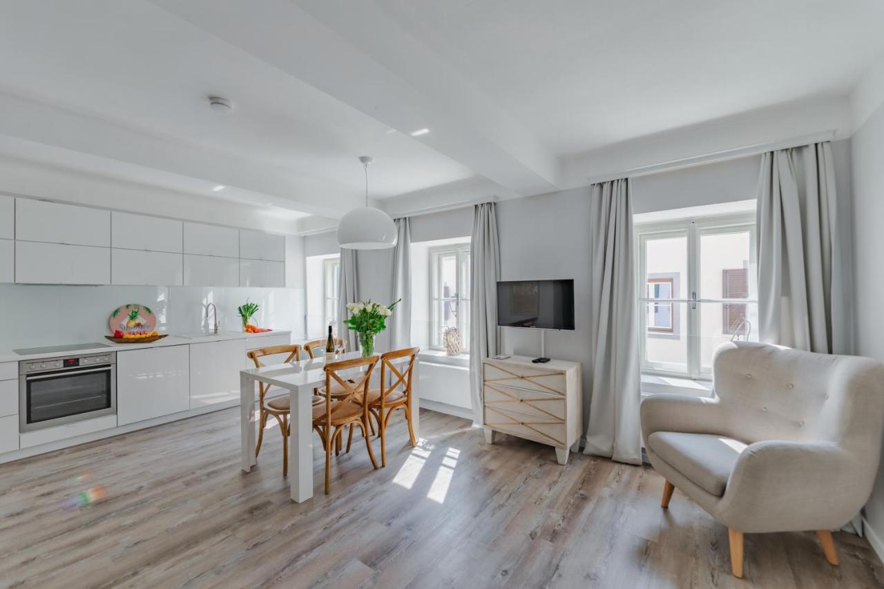 דורנשטיין Smile Apartments Zum Goldenen Strauss מראה חיצוני תמונה
