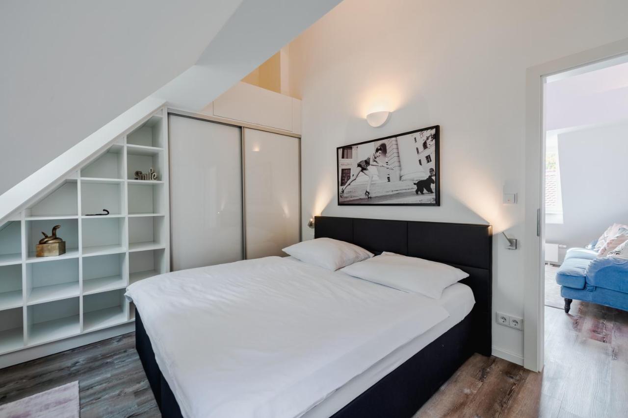 דורנשטיין Smile Apartments Zum Goldenen Strauss מראה חיצוני תמונה